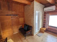 Log Cabin Rentals & Finland Sauna Step House Các khách sạn ở Yamanakako