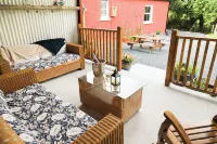 2 Bedroom Cottage Wisteria Cottage in Ballyconnell