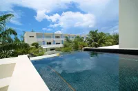 Cayman Luxury Rentals at the Grove Hotels in Grand Cayman