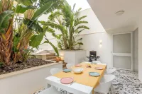 Modern Beautiful Pool and Sea Apt Qawra - Happy Rentals