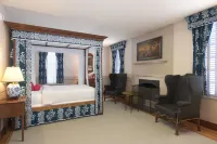 Colonial Houses, an Official Colonial Williamsburg Hotel Hotels in Williamsburg