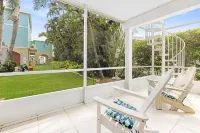 Turtle Cottage 3 Bedroom Home by Redawning