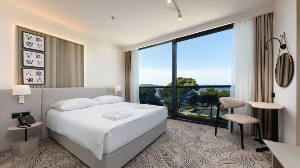 SeeSea Hotel
