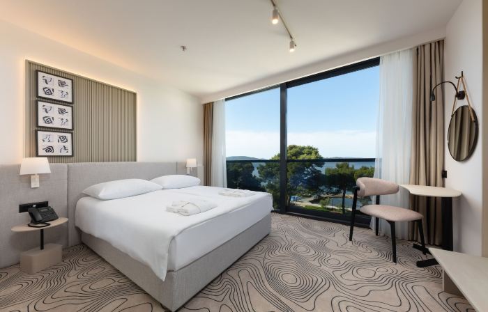 SeeSea Hotel