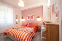 aMoneglia, 2 minutes walk to the beach, PVT PARK Hôtels à : Moneglia