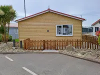 Seaside Chalet Retreat in Bridlington - Chalet