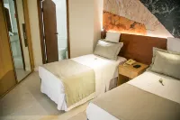 Cosmopolitan Praia Flat