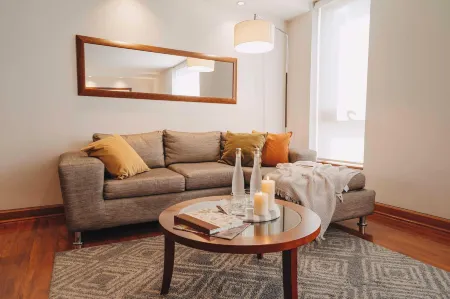Select Elegant Apartments by Time Hotel & Apartments