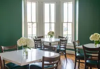 The Historic Magnolia House Hotels in Gilmer