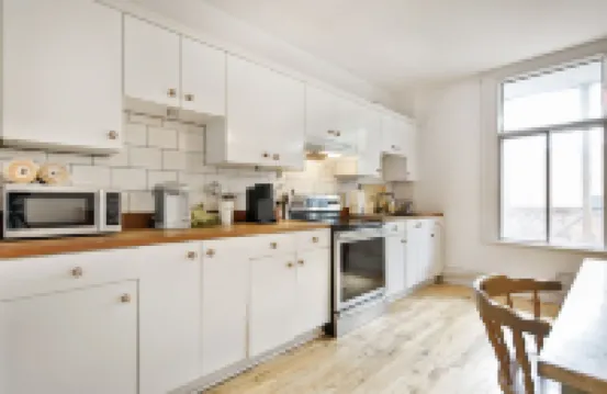 ลา เมซง ดู ไมล์-เอนด์