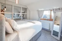 Host & Stay - the Chimneys