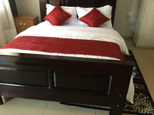 Milimani Comfort - Bãi đậu xe
