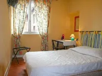 La Caravelle Hotels in Riom