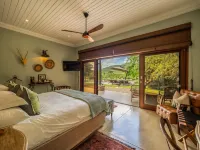 Kambaku River Lodge - 5 tähden