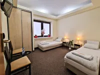 Helvetia Plus B&B - Bed and Breakfasts