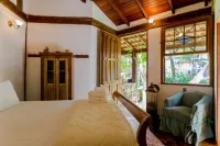 Feiticeira Guesthouse Hotels in Ilhabela