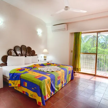 Suites Plaza del Rio - Family Hotel Malecón Centro