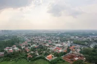 Comfortable 1Br Tree Park Apartment Hotels in Serpong