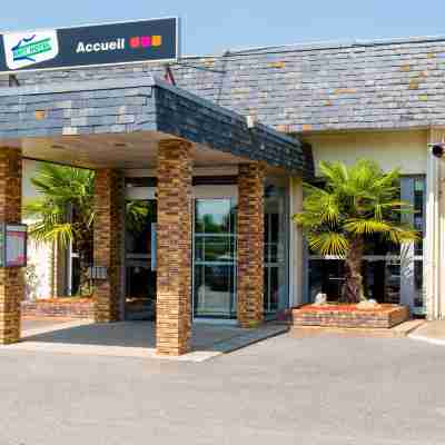 Brit Hotel Nantes Vigneux – L’Atlantel Hotel Exterior