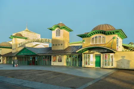 Remaotel Seafield Court Apartments