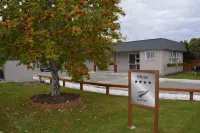 Amber Court Motel Hotels in Te Anau