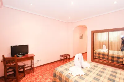 Hotel Castellano Centro Hotels in La Armuña