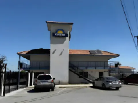 Days Inn by Wyndham Bakersfield Hoteles en Bakersfield