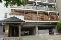 Backpackers Hotel Noosa Japan in Takatsuki Tonda Hotel a Ibaraki