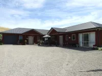 Kauri Lodge Karapiro Hotels in Matamata