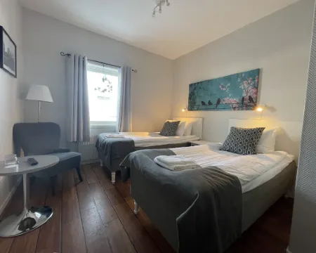 Rasta Falköping Hotels in Falkoping Municipality