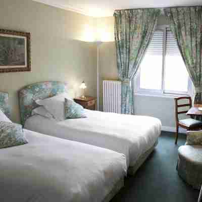 Albi-Hôtel Saint Antoine Rooms