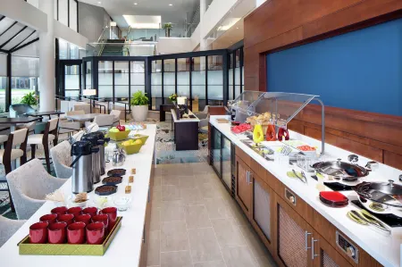 DoubleTree by Hilton Manchester Downtown Отели в г. Хуксетт