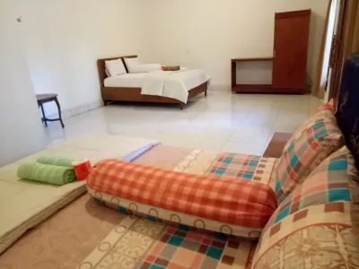 Sari Laut Hotels in Gili Meno