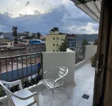 Okapi Hotel - Mountain view