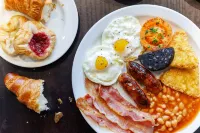 DoubleTree by Hilton Bristol North - breakfast