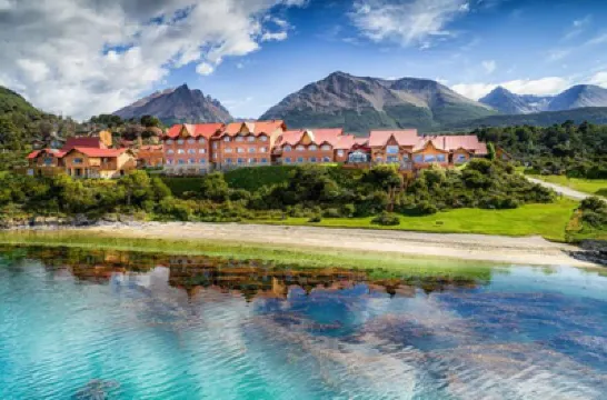 Los Cauquenes Resort + Spa + Experiences Отели в г. 