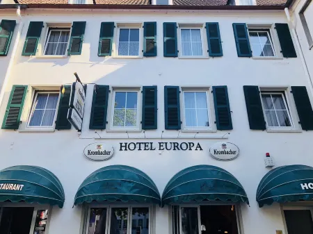 Hotel Europa - Restaurant Отели рядом с достопримечательностью «Weilbacher Kiesgruben»