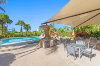 The Mirage Resort Alexandra Headland - Resorts