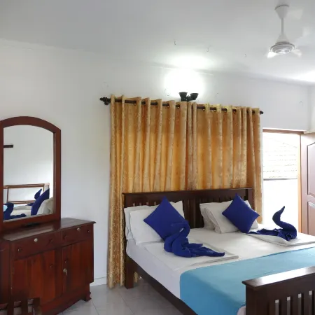 Ocean View Tourist Guesthouse Negombo - Sri Lanka