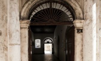 DeZign Superior Apartments & Rooms