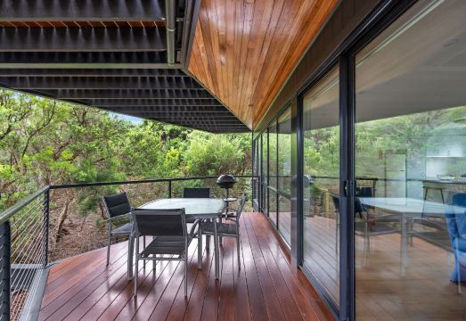 샌디 포인트 비치 이스케이프