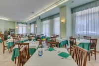 Hotel Austria - breakfast