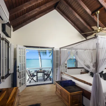 Villa Beach Cottages