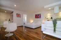 Divota Apartment Hotel - Parvekkeita