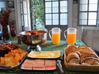 Sant Jordi Hostels Lisbon - servizio colazione