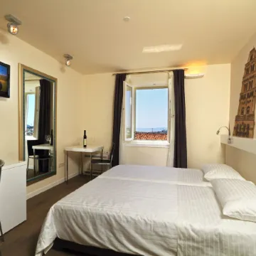 La Porta Luxury Rooms