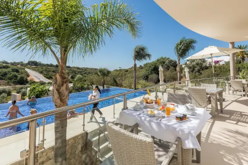 Caneiros Luxury House & Suites Hotels in Ferragudo