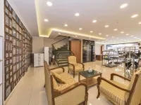 Magnaura House Hotel Hoteles cerca de Bazar Arasta