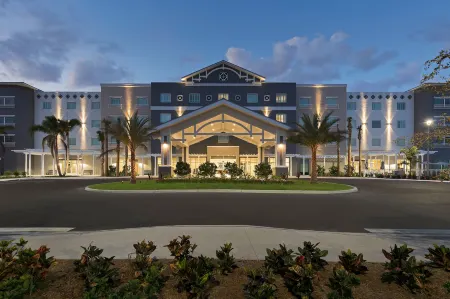 Carlisle Inn Sarasota Отели рядом с достопримечательностью «Селери Филдс»