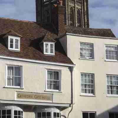 Cathedral Gate Hotel Exterior